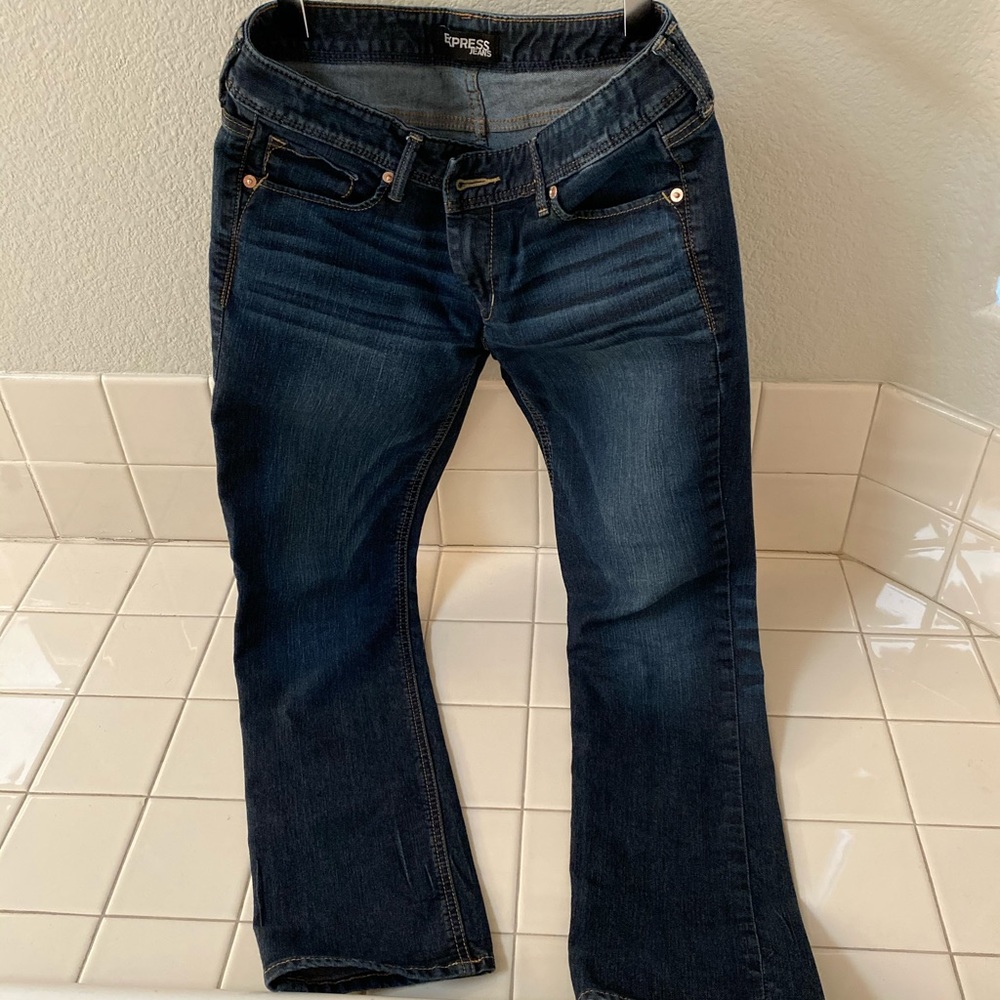 Express Jeans Skinny Regular Fit Low Rise